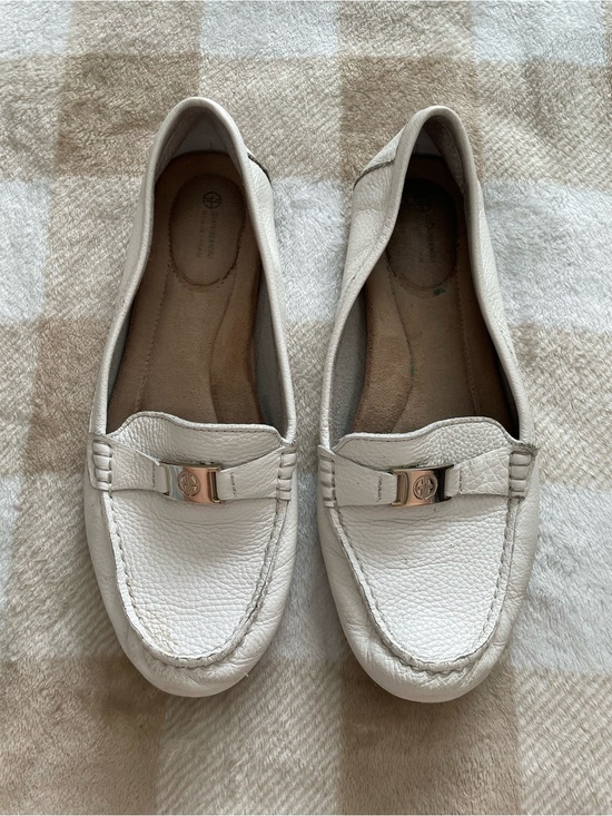 Giani Bernini Shoes - Giani Bernini Women’s 8.5 White Leather Bit-Accent Driving Loafers